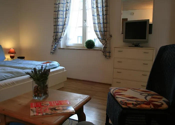 Affittacamere Altes Zollhaus 3*