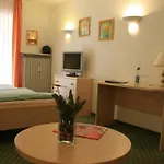 Altes Zollhaus بيت ضيافة 3*
